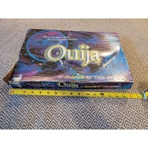 Vintage 2001 Hasbro Parker Brothers Glow In The Dark Ouija Board Game – Complete